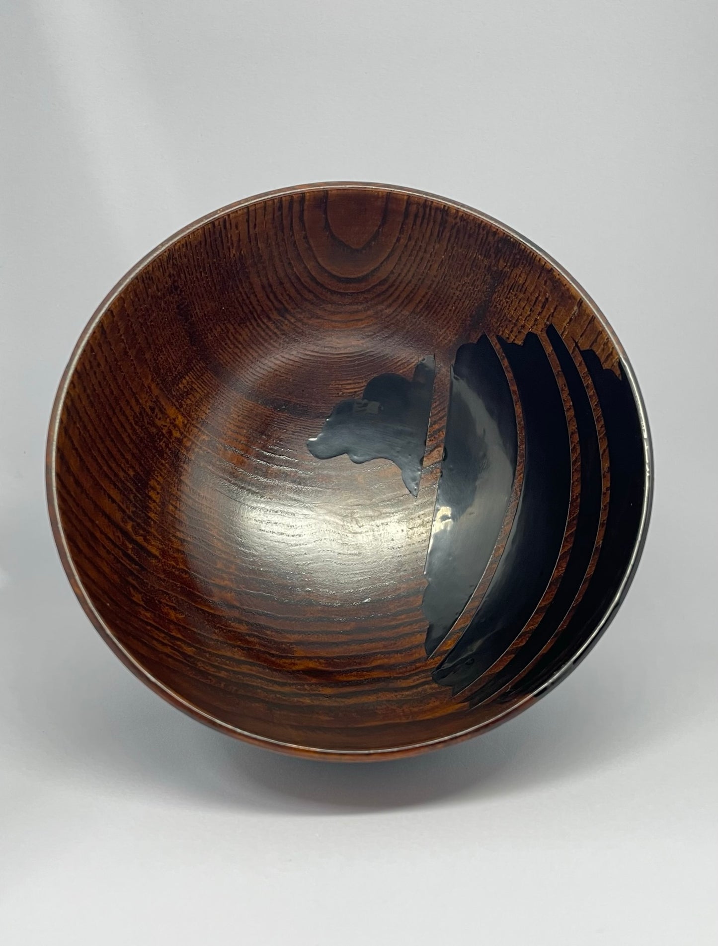 Ciotola di legno con URUSHI (SUZU)